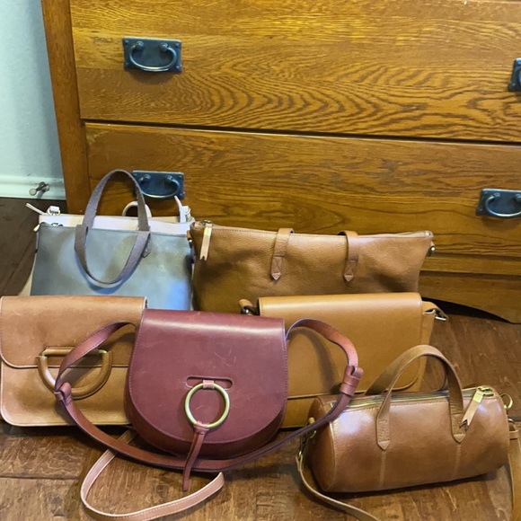 Like New Madewell Ziptop Transport Crossbody - Picture 5 of 6